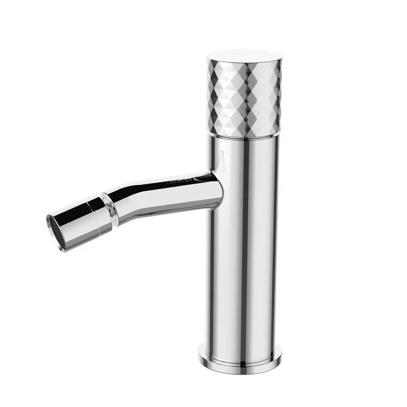 kamalubagno20260613010408203074